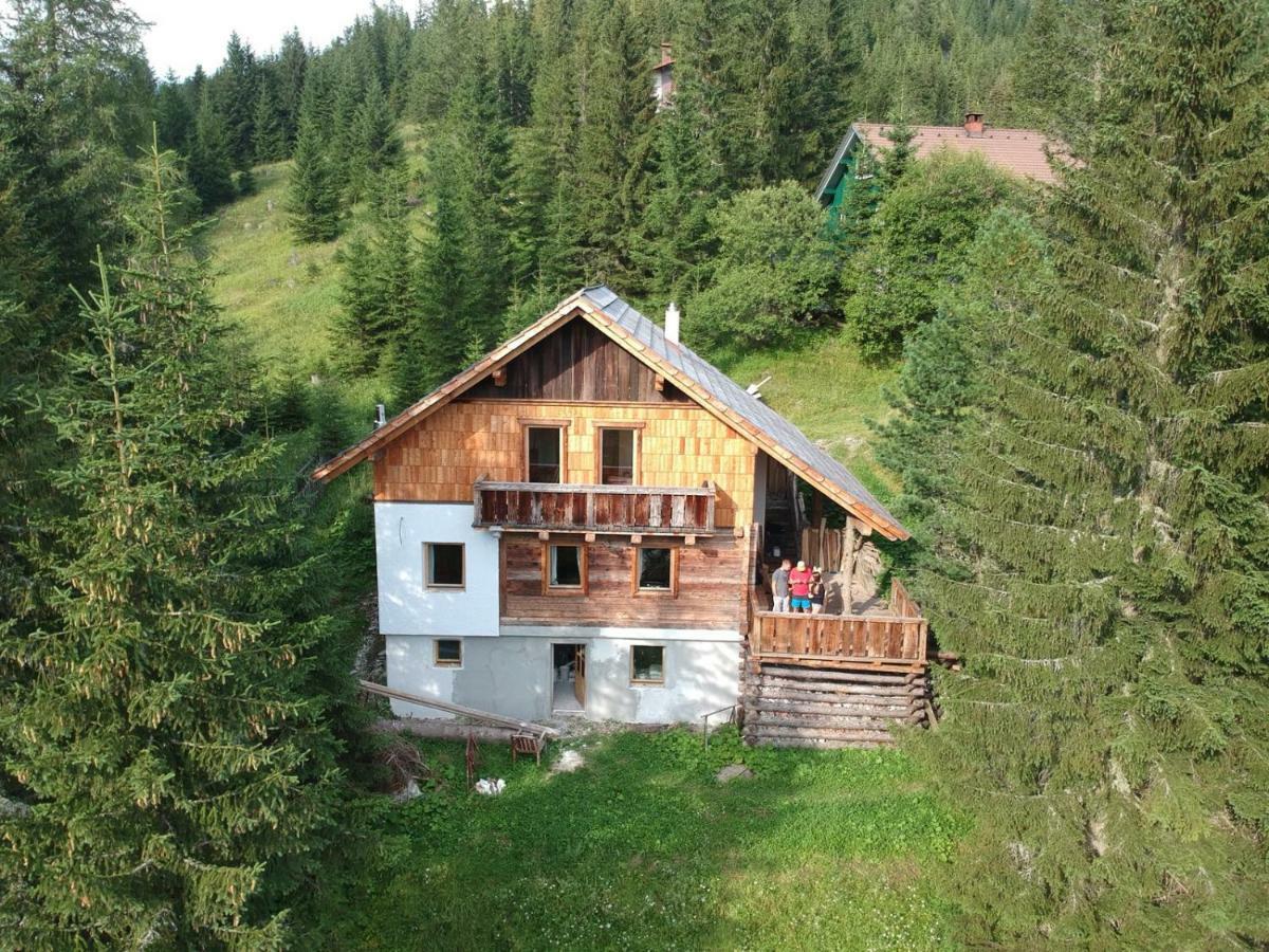Ferienhaus Flattnitz 外观 照片